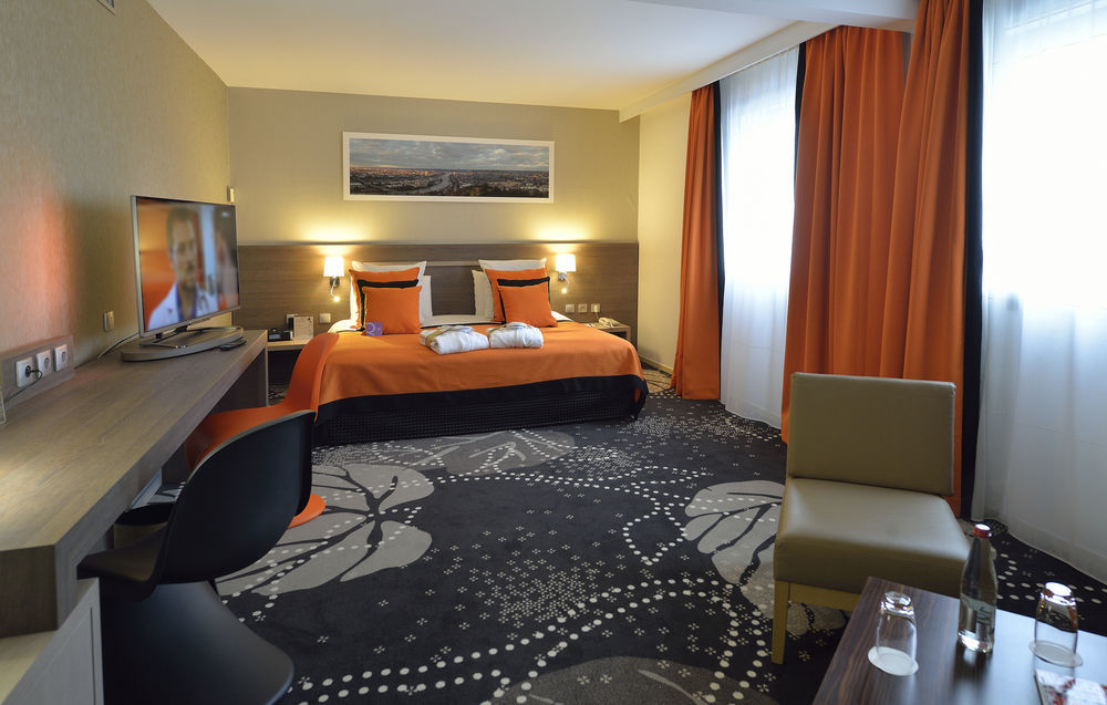 Mercure Rouen Centre Champ De Mars Εξωτερικό φωτογραφία