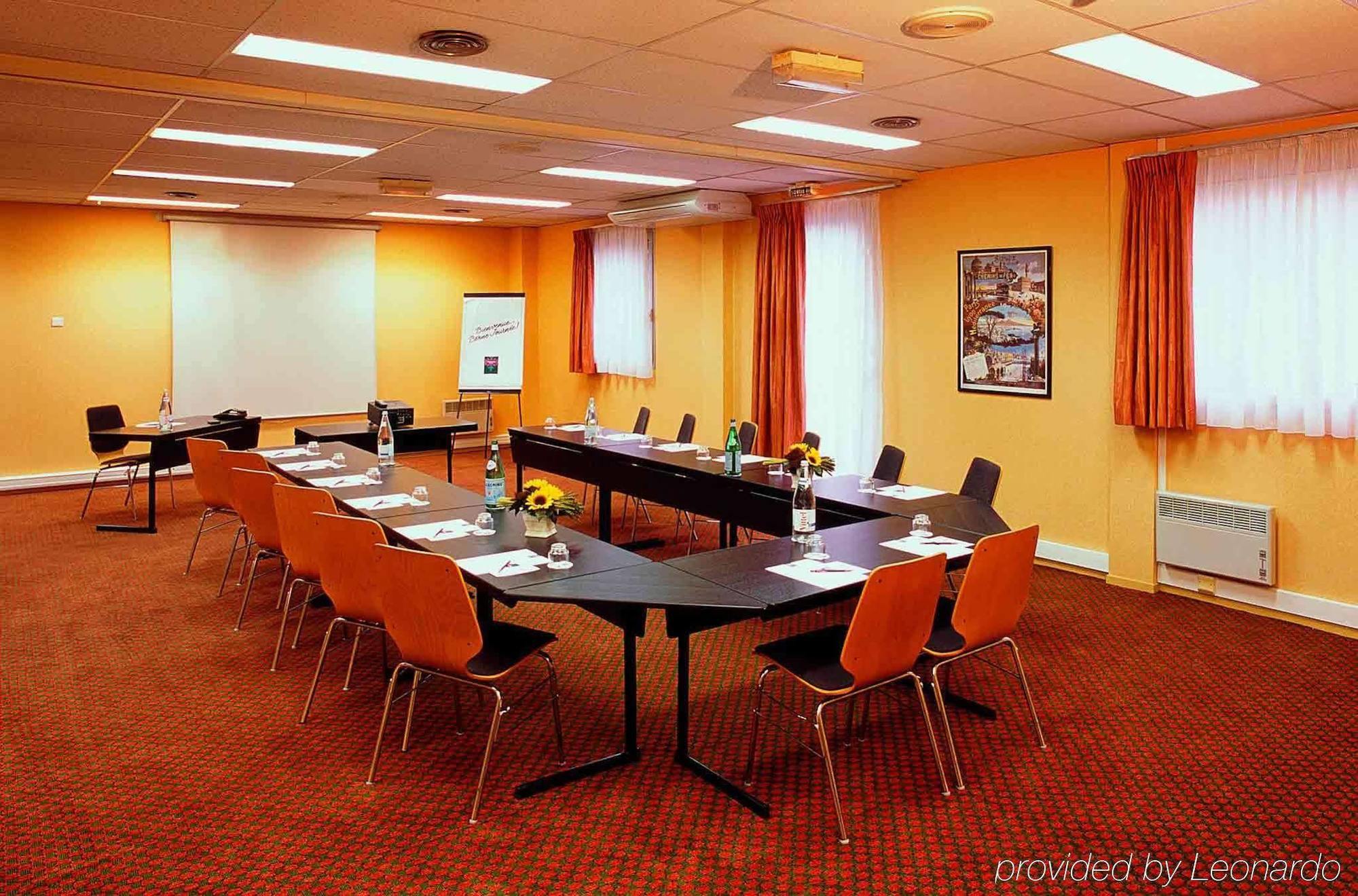 Mercure Rouen Centre Champ De Mars Εξωτερικό φωτογραφία
